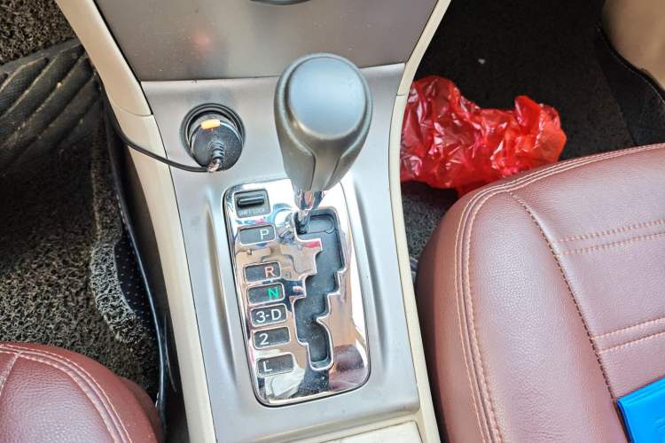 Used Toyota Corolla EX 2013 1.6L Automatic Luxury Edition
