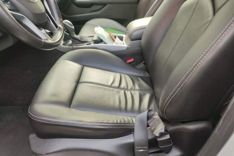 Used Cadillac SRX 2014 3.0L Comfort Model
