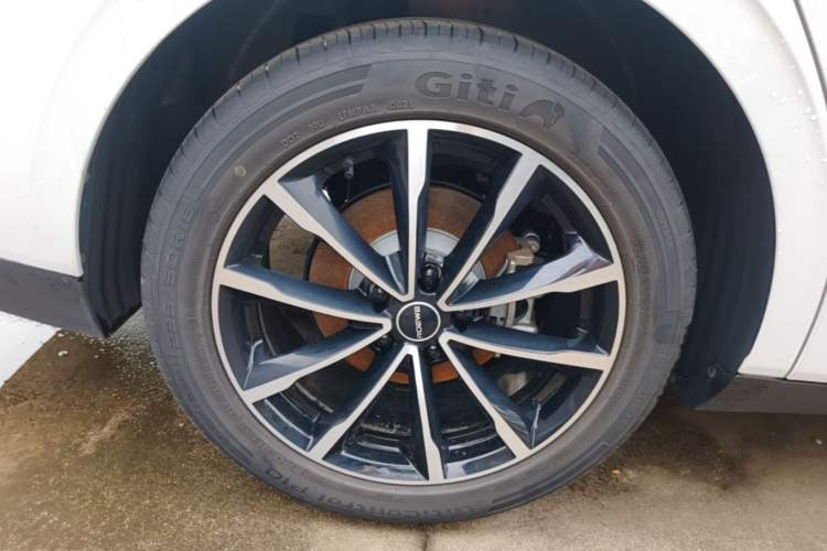Used Roewe D7 2025 DMH 125km World Champion Edition