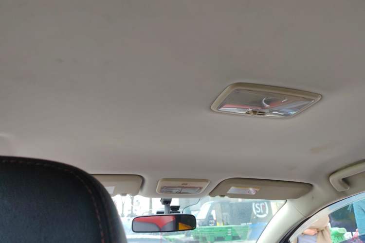 Used Haval H1 2015 1.5L AMT Urban Model

