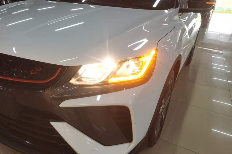 Used Geely Auto Coolray 2021 1.4T DCT Diamond Edition Left Front Headlight