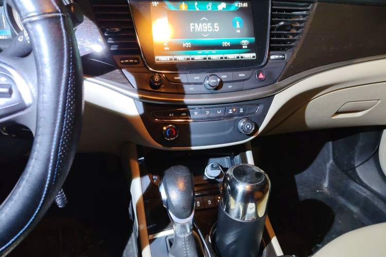 Used Buick Verano 2018 Sedan 15S Automatic Leading Model