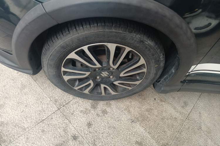 Used Suzuki Swift 2016 1.5L Automatic Fashionable Coolplay Edition