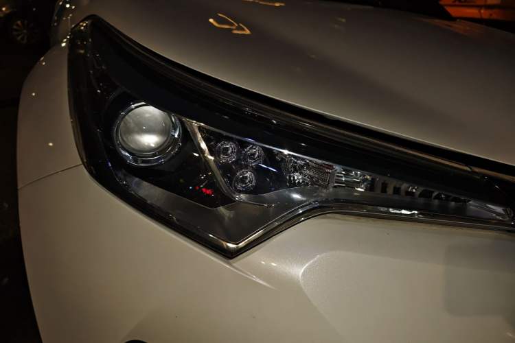 Used Toyota C-HR 2020 2.0L Leading Edition