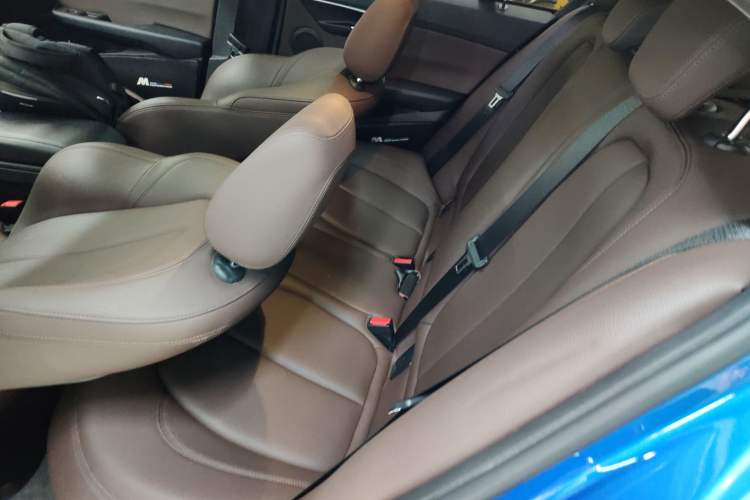 Used BMW 1 Series 2020 125i Leading Model M Sport Package
