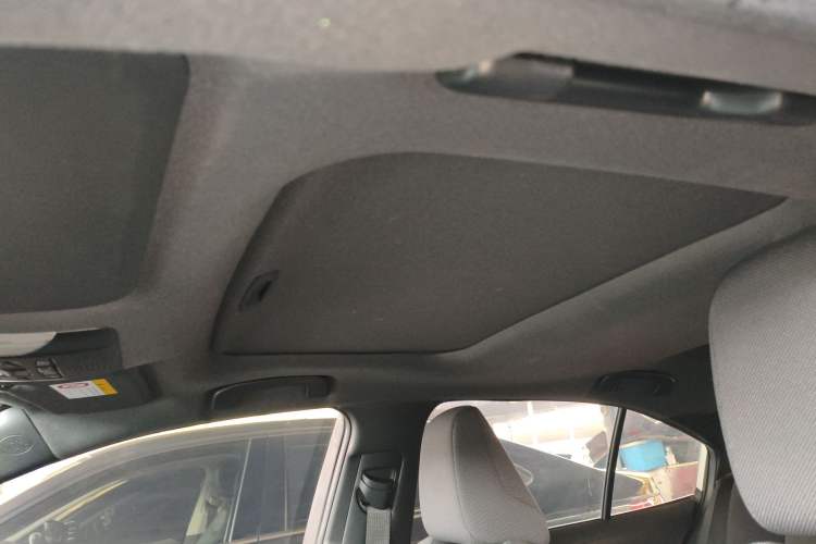 Used Toyota Levin 2019 185T CVT Luxury Edition China VI Standard