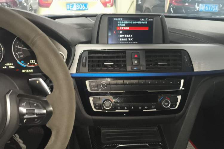 Used BMW 4 Series 2017 425i Gran Coupe Leading Model with M Sport Package Audio And AC Panel