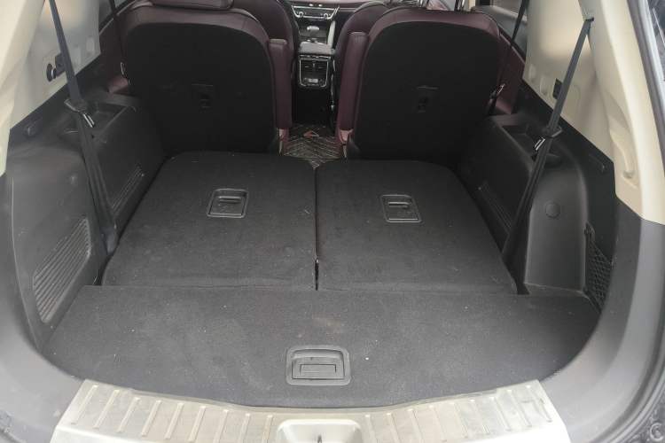 Used BORGWARD BX7 2016 28T Two-Wheel Drive Luxury Version 6 Seats
