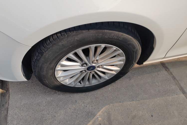 Used Ford Escort 2017 Revised Version 1.5L Manual Comfort Edition
