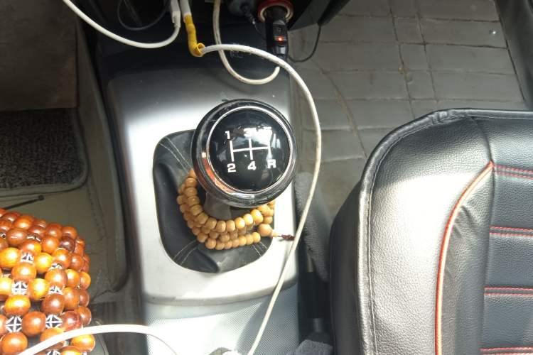 Used Oley 2012 Sedan 1.5L Manual Comfort Model Gear Lever