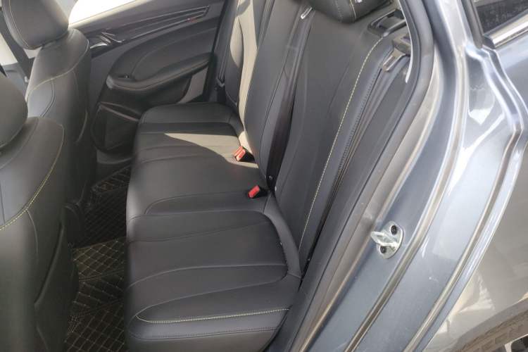 Used Roewe i5 2021 1.5L CVT Starry Edition
