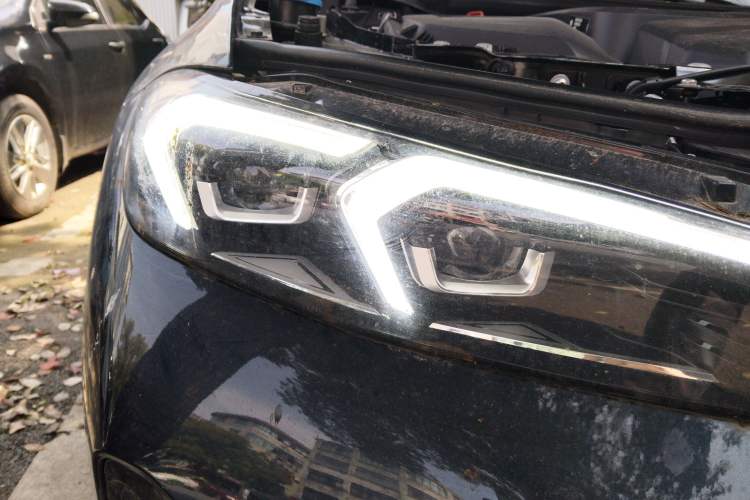 Used BMW 3 Series 2025 330Li M Sport Shadowline Package
