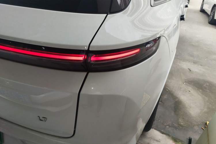 Used Li Auto L7 2023 Pro Model Right Rear Taillight