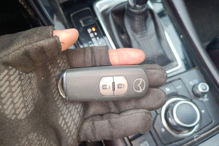 Used Mazda CX-4 2016 2.0L Automatic 2WD Blue Sky Luxury Edition