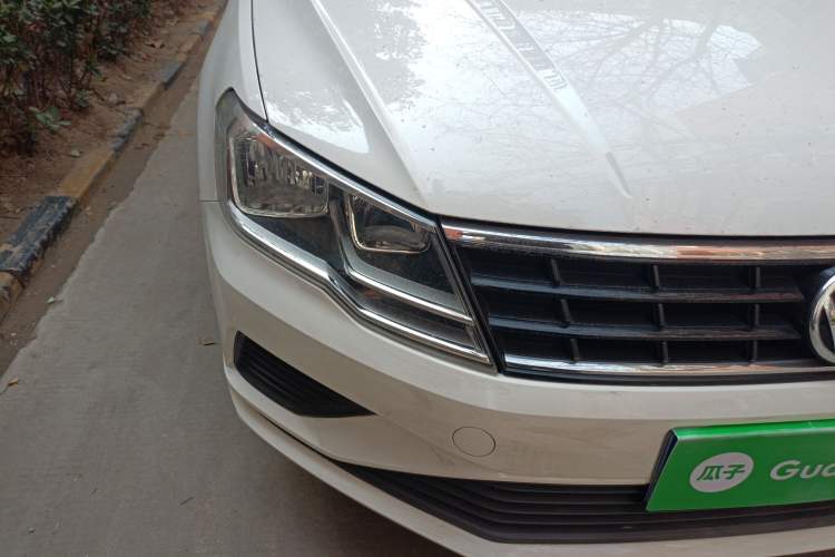 Used Volkswagen Jetta 2017 1.5L Automatic Fashion Model