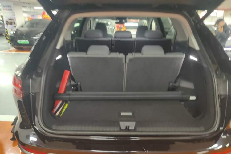 Used Audi Q5 e-tron 2022 40 e-tron Starry Edition Luxury Package Trunk