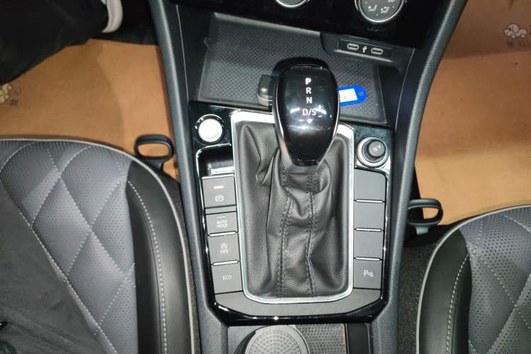 Used Volkswagen Sagitar 2023 300TSI DSG Excellence Edition
