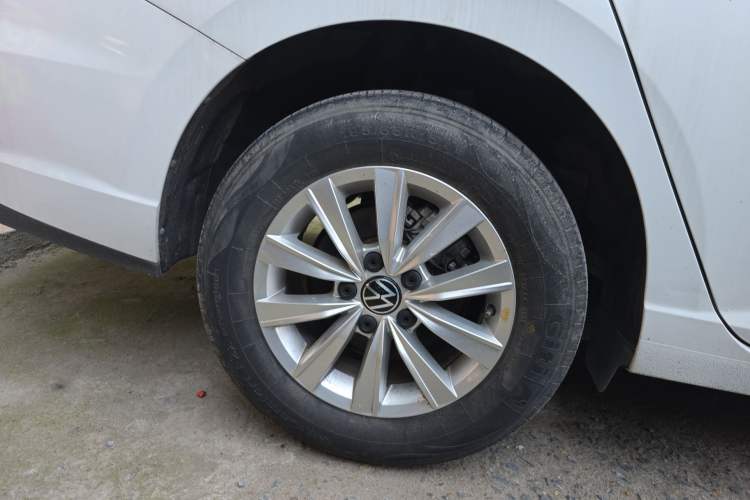 Used Volkswagen Lavida 2023 1.5L Automatic De Yi Edition