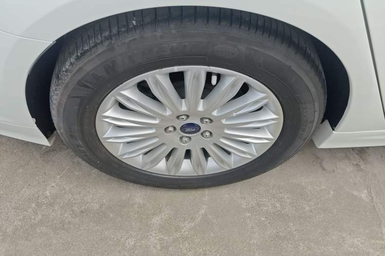 Used Ford Mondeo 2013 2.0L GTDi 200 Luxury Model