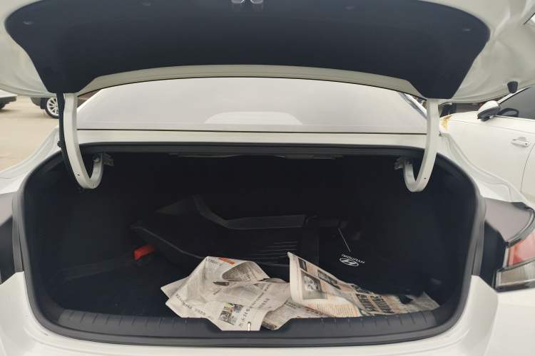 Used Hyundai Elantra 2023 1.5L CVT GLX Elite Edition
