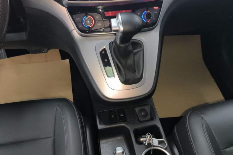 Used Haval M6 2019 1.5T DCT Two-Wheel Drive Value Edition China VI Standard
