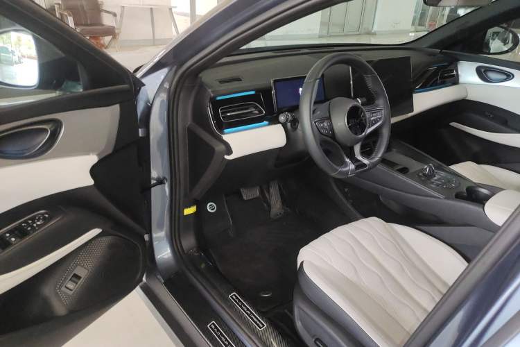 Used BYD Seal 06 New Energy 2024 DM-i 120KM Flagship Model Driver Seat