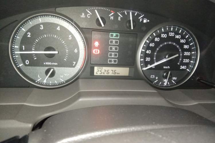 Used Toyota Land Cruiser 2015 4.0L GX-R U.S. Specification
