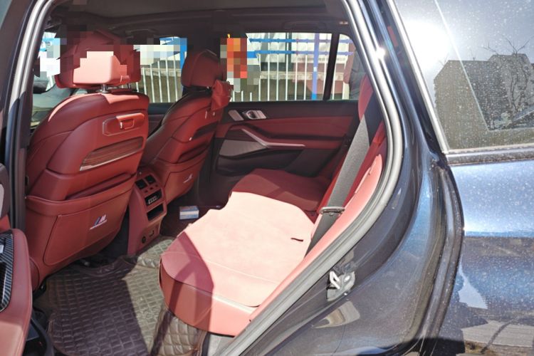 Used BMW X5 2023 xDrive 40Li M Sport Night Edition Package