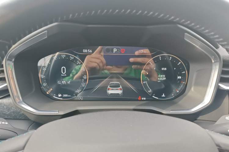 Used Lynk & Co 05 2020 2.0TD Two-Wheel Drive Shine Halo
