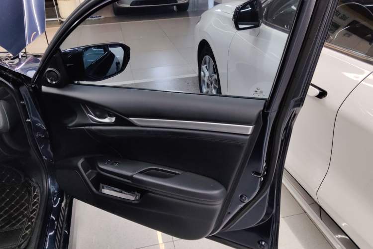 Used Honda Civic 2019 220TURBO CVT Dynamic Edition China VI
