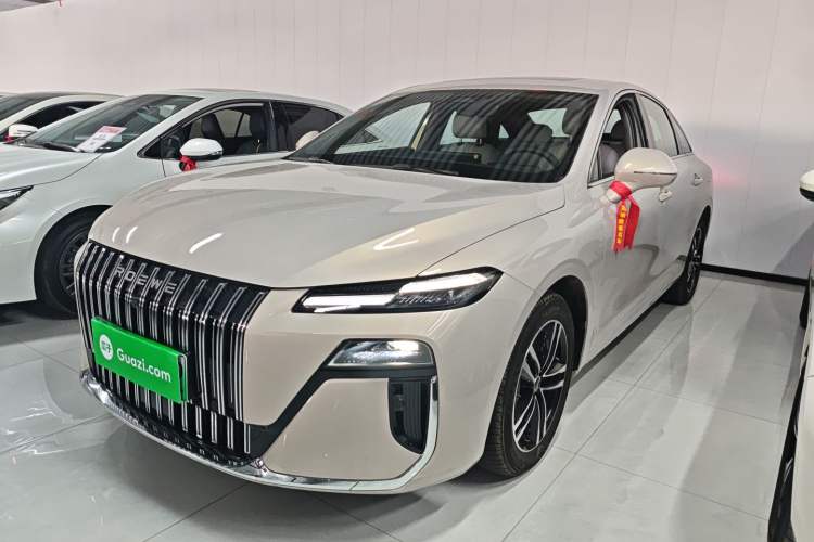 Used Roewe D7 2025 DMH 125 Leading Edition