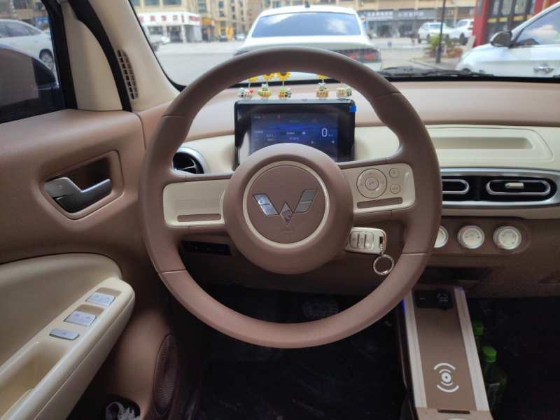 Used Wuling Hongguang MINIEV 2025 Four-Door Version Advanced Edition — 6
