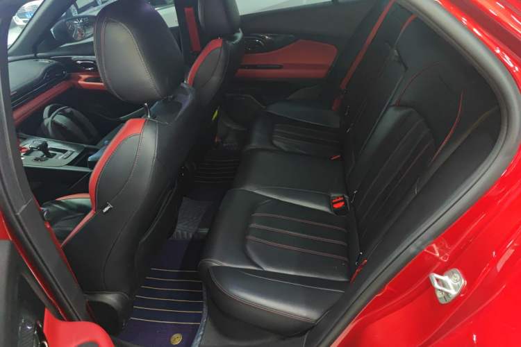 Used GAC Trumpchi EMPOW 2021 270T DCT J16 Version