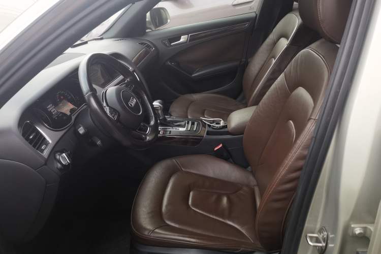Used Audi A4L 2015 35 TFSI Automatic Comfort Model