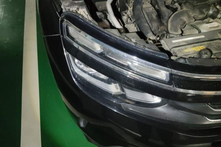 Used Citroen C5 AIRCROSS 2019 350THP Enjoyment Model China V Standard Right Front Headlight