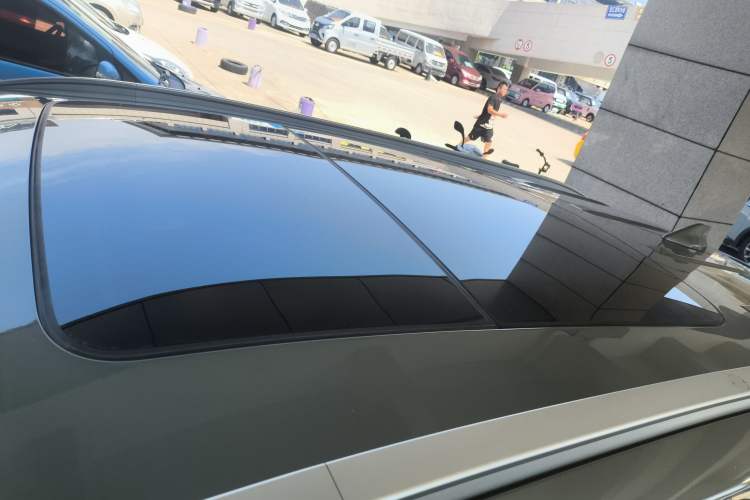 Used EXEED Lingyun 2024 300T Two-Wheel Drive Starlight Edition
