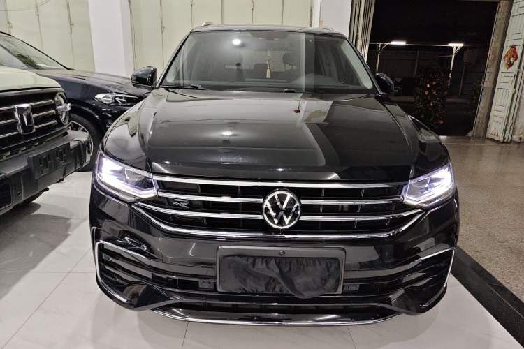 Used Volkswagen Tiguan L 2022 330TSI Automatic Two-Wheel Drive R-Line Enhanced Edition