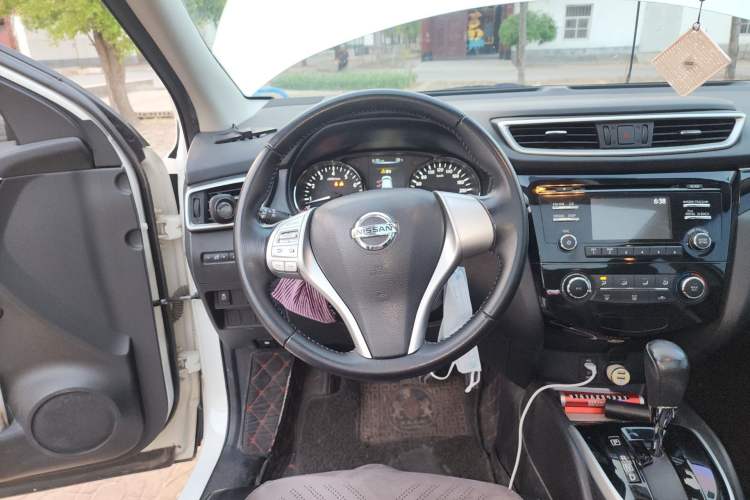 Used Nissan Qashqai 2016 2.0L CVT Luxury Edition
