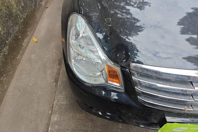 Used Nissan Sylphy 2012 Classic 1.6XE Automatic Comfort Edition Right Front Headlight