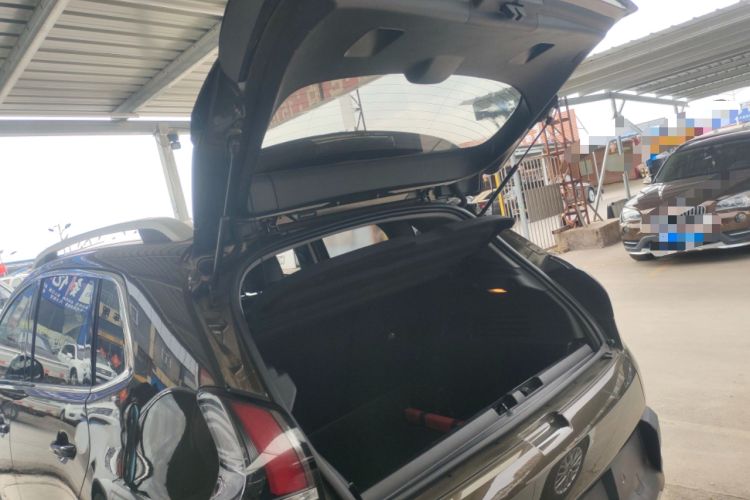 Used Peugeot 3008 2016 2.0L Automatic Classic Edition
