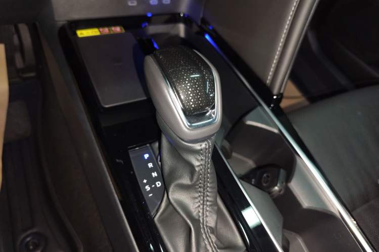 Used Toyota Camry 2024 Dual-Motor 2.5HQ Flagship Edition
