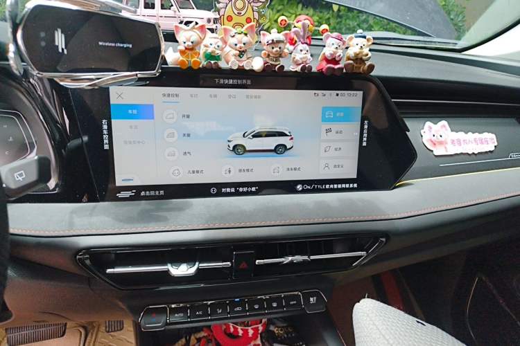 Used CHANGAN OSHAN X7 PLUS 2022 1.5T Blue Whale Edition Automatic Prestige Version