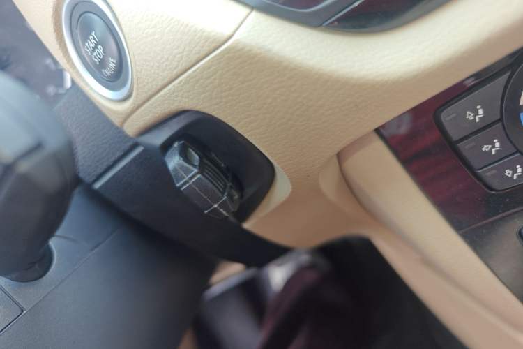 Used BMW X1 2014 sDrive18i Leading Model