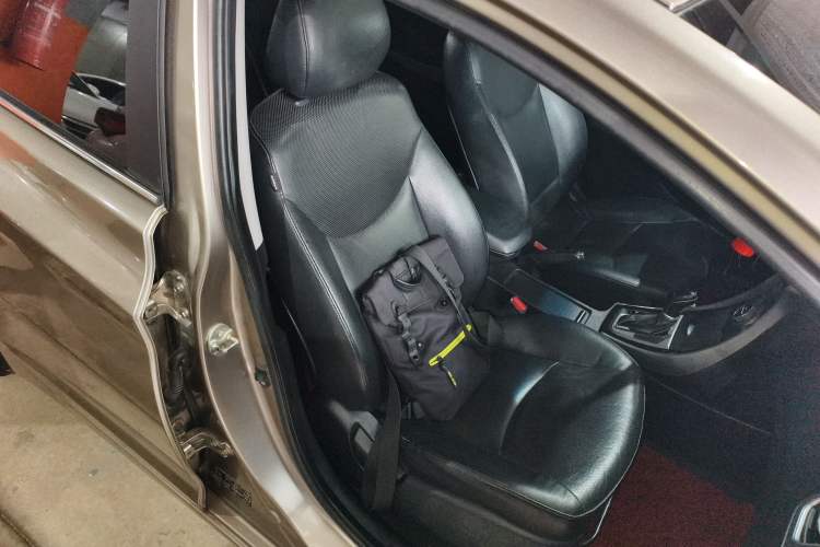 Used Hyundai Elantra (5th Generation / Langdong) 2015 1.6L Automatic Luxury Model