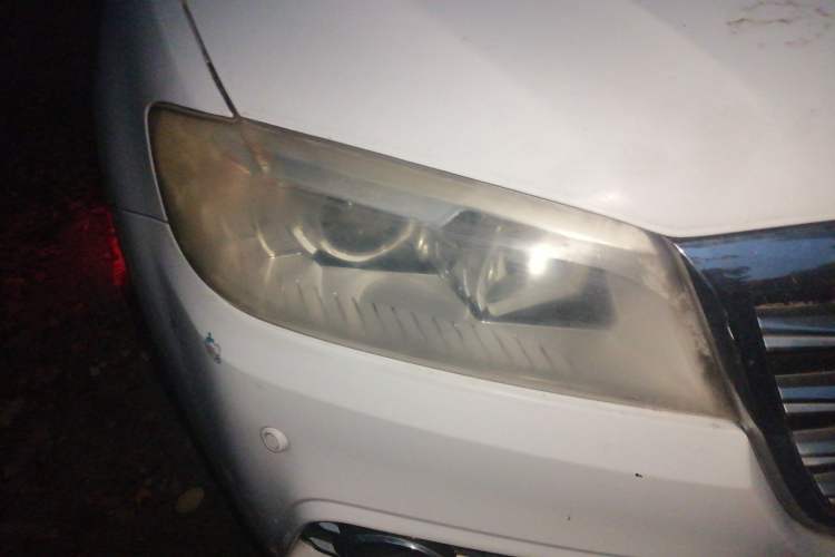 Used Haval H6 2015 Revised Version Sport Edition 1.5T Manual Transmission Two-Wheel Drive Elite Grade Right Front Headlight