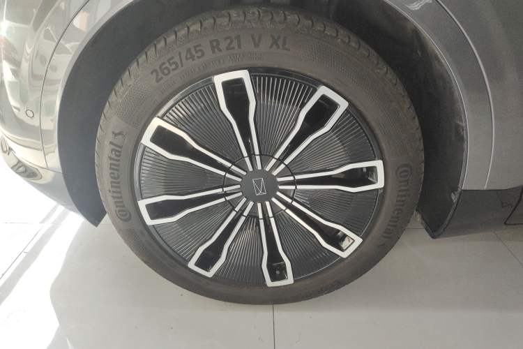 Used Avatr 07 2024 Max Extended-Range Edition Left Front Wheel Hub