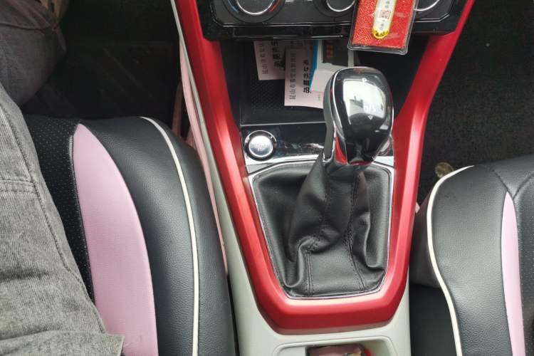 Used Volkswagen T-Cross 2021 280TSI DSG Comfort Edition Gear Lever