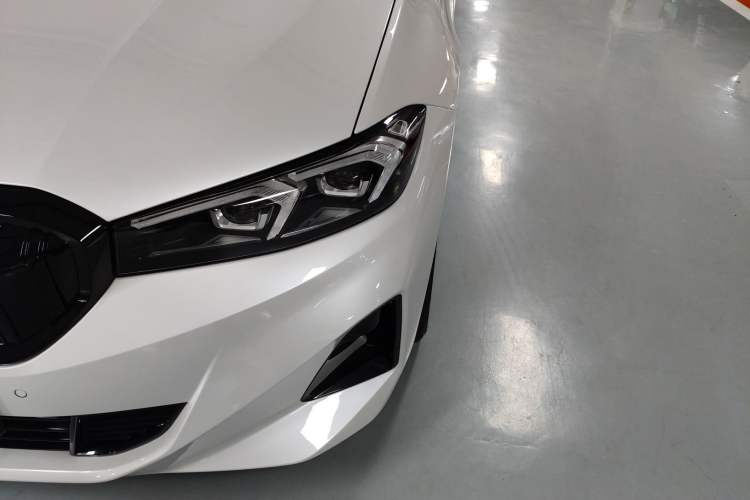 Used BMW i3 2024 eDrive 35 L
