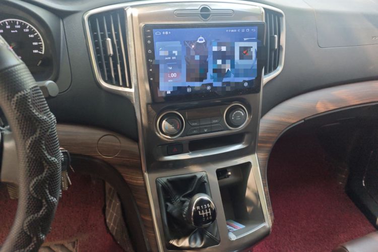 Used FORTHING Lingzhi PLUS 2021 2.0L Manual Luxury 7-Seater Audio And AC Panel