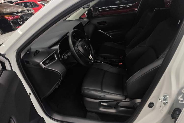 Used Toyota FRONTLANDER 2024 2.0L CVT Elite Plus Edition
